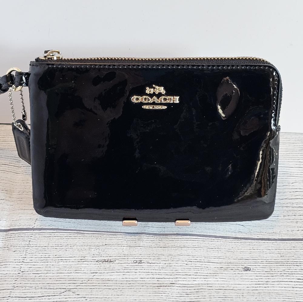 EUC Coach Black Patent Leather Wristlet w/ Gold Accents